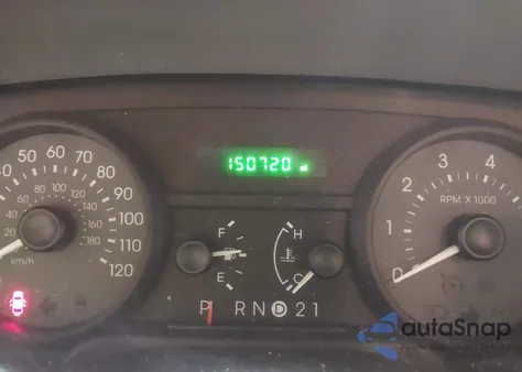 2007 Mercury Grand Marquis Gs from USA, damaged, VIN 2MEFM74V77X609982